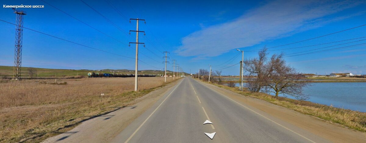 Дорога к паромной переправе со стороны Крыма.. 
Источник: Яндекс Карты (панорамы)