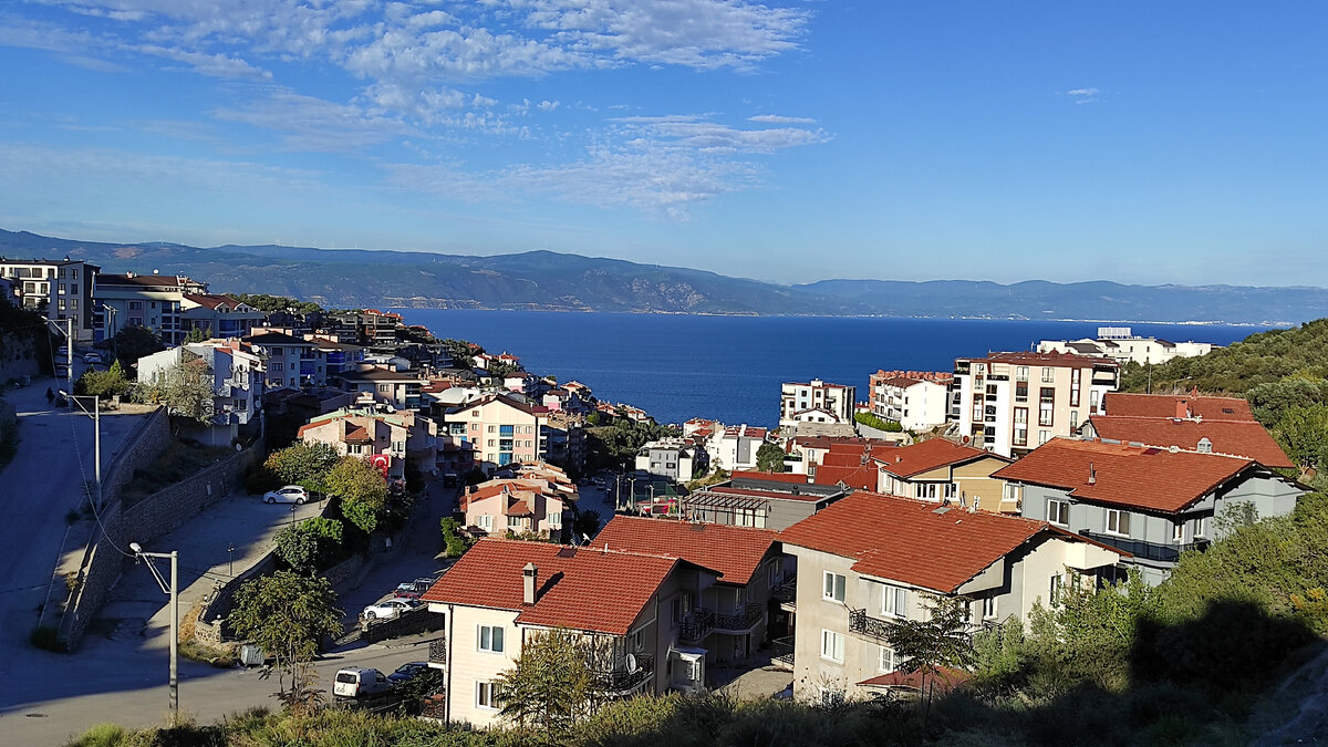 Со скамейки не было видно берега но ощущение