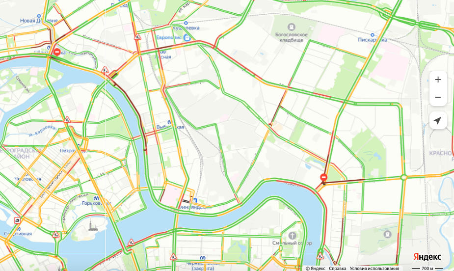    Пробки у станций метрополитена "Выборгская", "Лесная" и "Площадь Ленина" в Петербурге Автор фото: "Яндекс.Пробки"