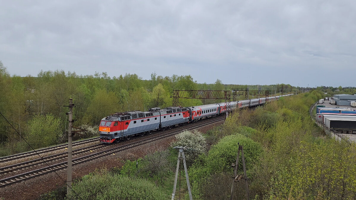 ЧС7-231 с поездом 210 Саратов-Москва в 13:26