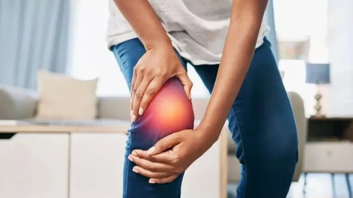 Боль в суставах может быть признаком кишечных паразитов (Изображение: Гетти)