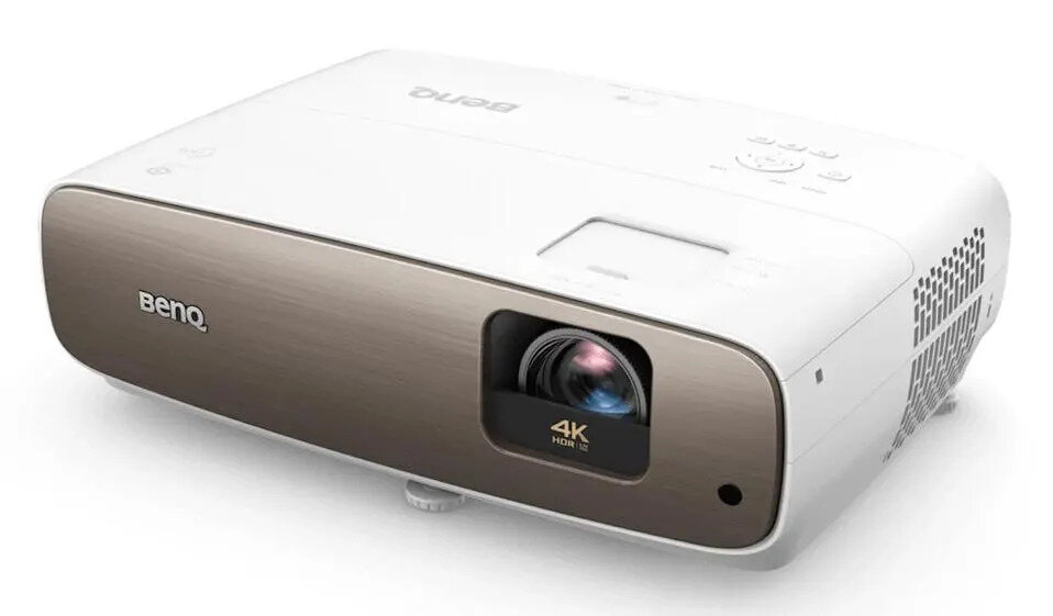 BenQ HT3560 предназначен для просмотра фильмов в темной комнате, но достаточно прост в настройке, чтобы не требовать наличия специальной комнаты для домашнего кинотеатра.