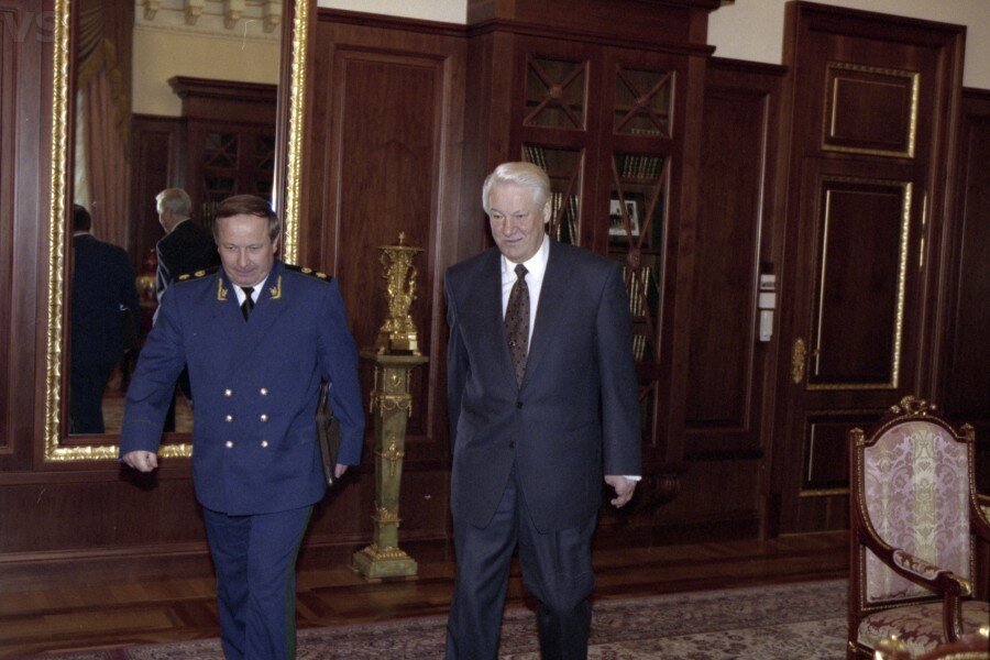 Юрий Скуратов и Борис Ельцин. Фото: yeltsin.ru