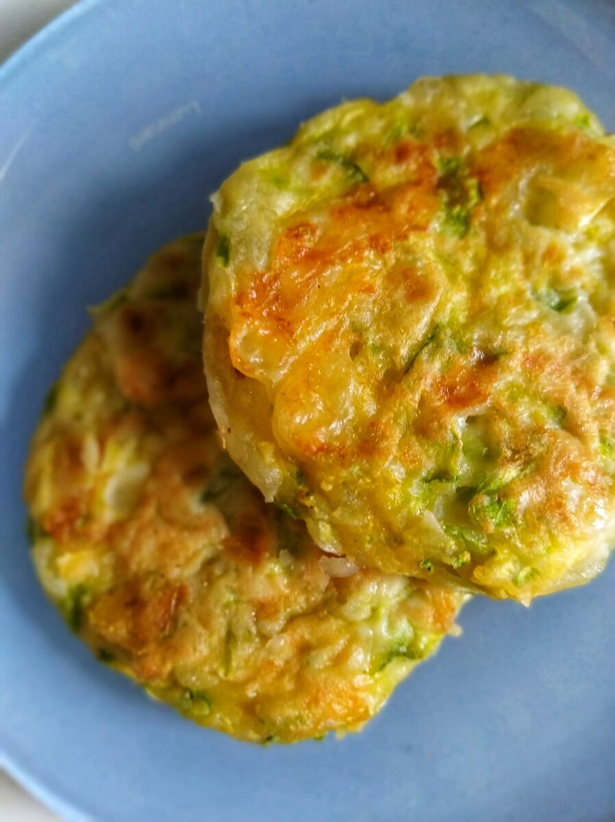 Кабачовые оладьи с сыром, отличная еда для энергии