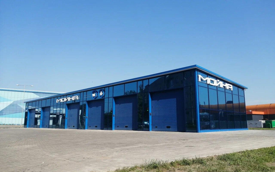 Общий вид здания автомойки