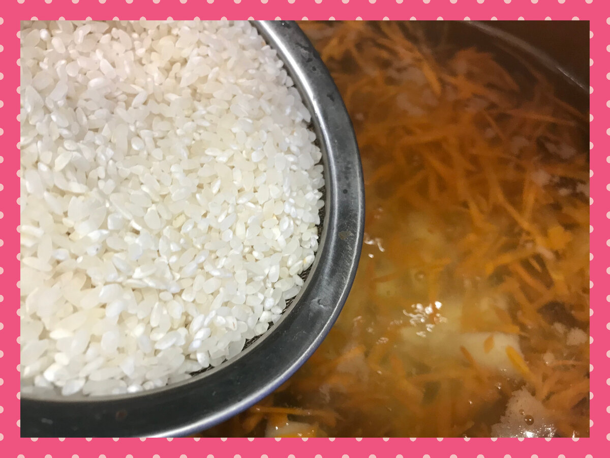 Rice potato. Суп из кильки с рисом без картошки. Рис и картофель в кастрюле. Переложите рис с картофелем в кастрюлю, Добавь. Potato Rice Nuggets.