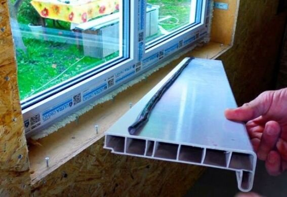 Попытка устройства подоконника в каркасном доме