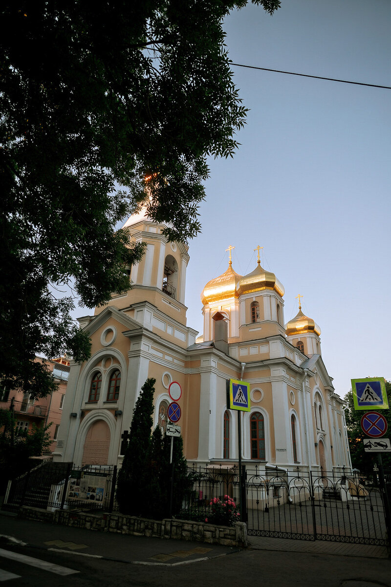 Церковь Трёх Святителей в Нижнем Новгороде