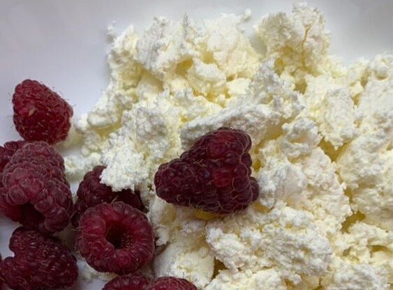 Домашний творог.