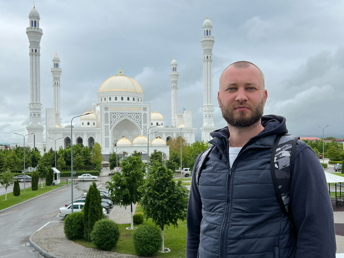 Мечеть Гордость мусульман в городе Шали.