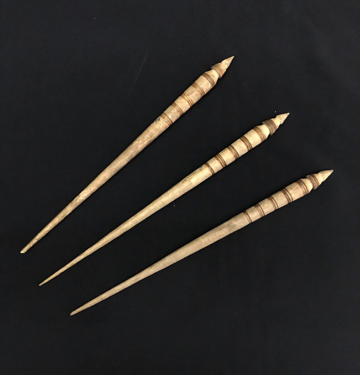 Веретёна. Среднее Поволжье. Первая половина XX в. Из собрания Этнографического музея Казанского университета.