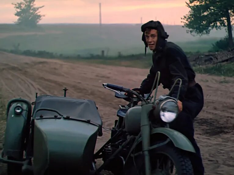КАДР ИЗ ХУДОЖЕСТВЕННОГО ФИЛЬМА ЮРИЯ ОЗЕРОВА «ОСВОБОЖДЕНИЕ» (1968)