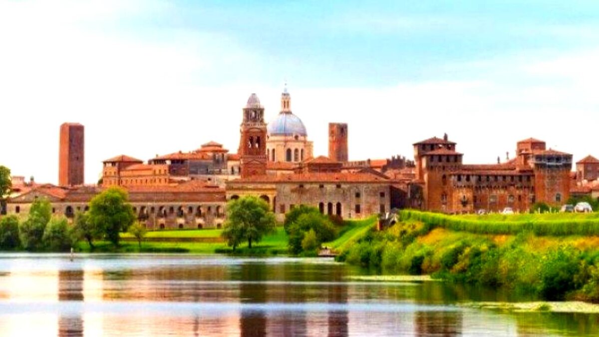 Архитектура и достопримечательности