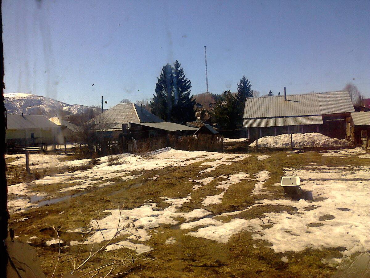 Мой огород ранней весной.