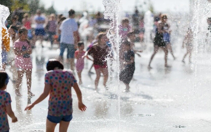    Кондиционера нет, что делать: какие девайсы помогут охладиться в сильный зной