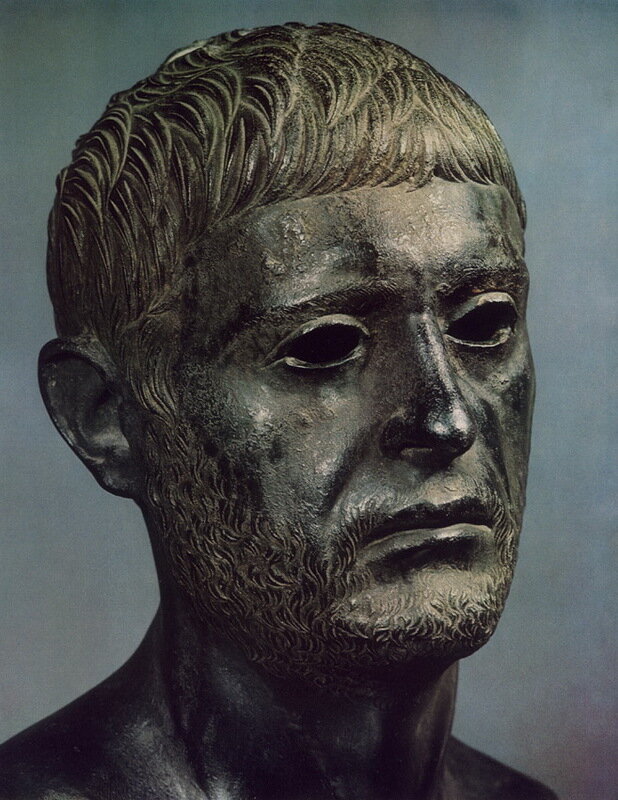 Фотокарточка Секста Помпея. Больно он печальный, как по мне.