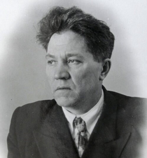 Георгий Федорович Синяков — советский хирург, кандидат медицинских наук, заслуженный врач РСФСР, участник Великой Отечественной войны (1941-1945)