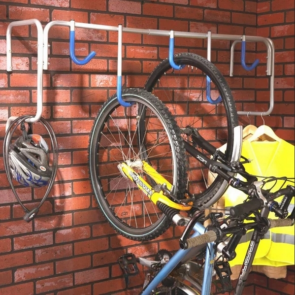 Велосипедная стойка для хранения велосипедов