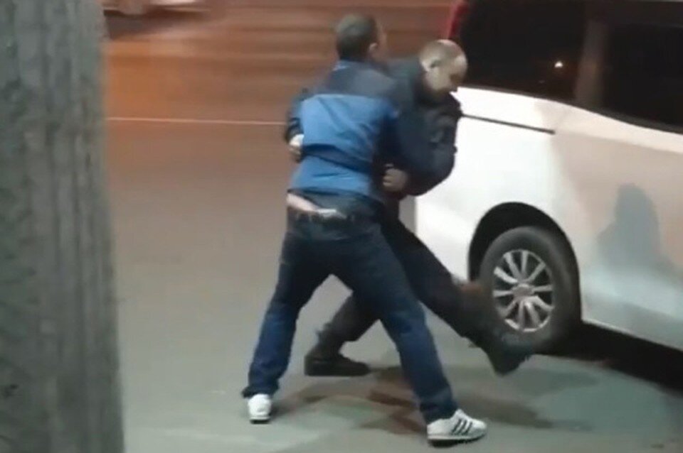    Кадры задержания попали на видео.  принтскрин видео.