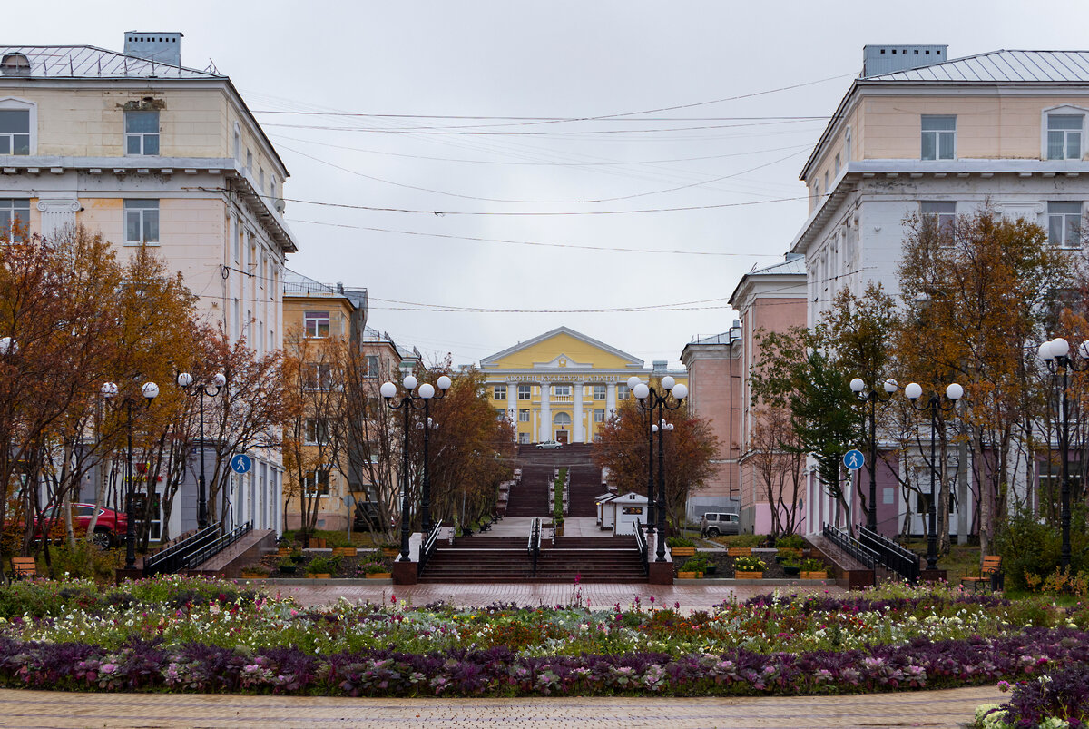 Кировск, центр города.