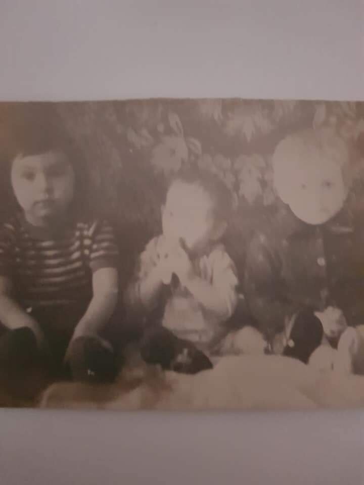 Я,  Серёжка (Светкин брат) и Светка