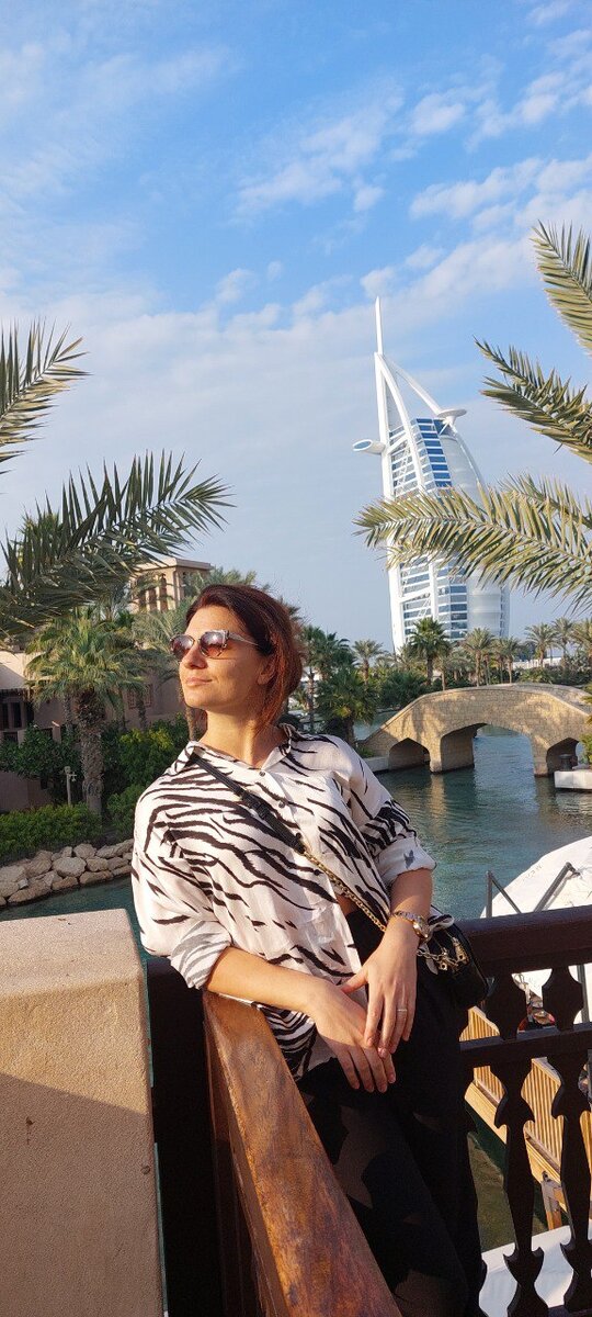 Дубай-город роскоши и процветания, аромат уда , как ароматический символ и оберег страны!