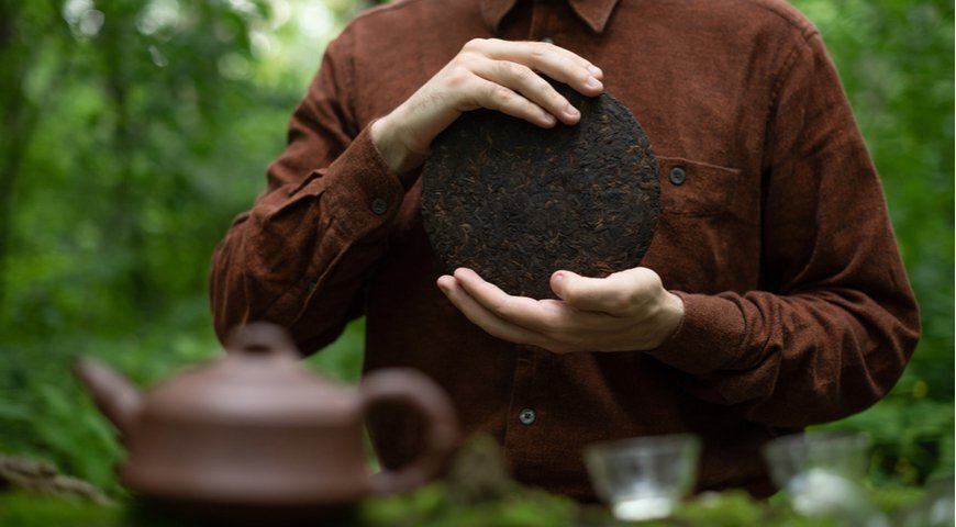      Прессованный шу пуэр (кит. 熟,普洱茶)
