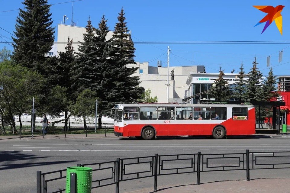     Движения нет из-за упавшего на контактную сеть постороннего кабеля  Архив КП