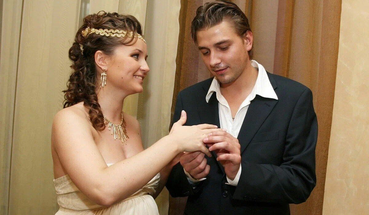 Полина Гагарина и Петр Кислов, архивное фото