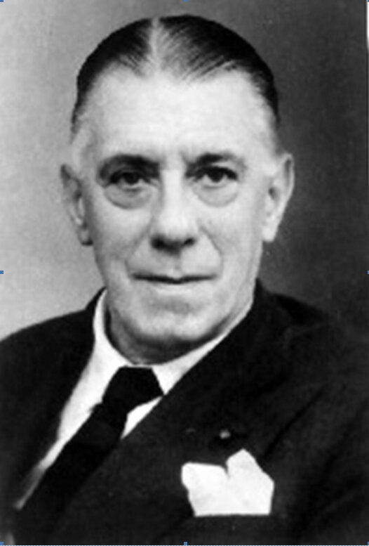 Французский  авиаконструктор и предприниматель Мишель Вибо, предложивший идею подъемно-маршевого двигателя с выносными вентиляторами