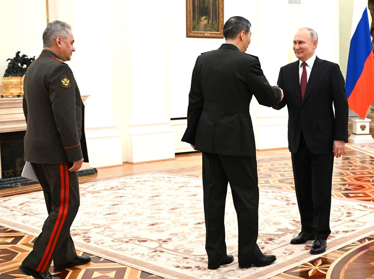 Кто в чью игру играет: Китай в путинскую или Владимир Путин в китайскую