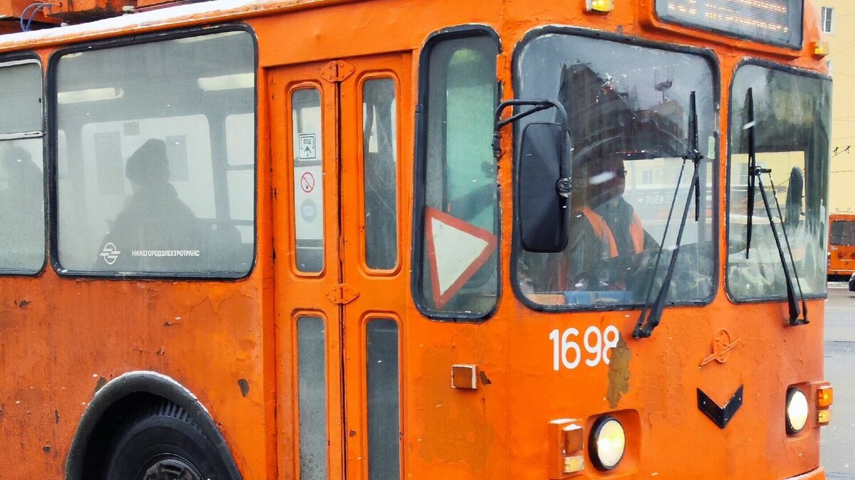     Нижегородцы обратились к главе СК России Александру Бастрыкину с просьбой предотвратить возможное закрытие троллейбусных линий. Видеоролик они разместили в соцсетях.