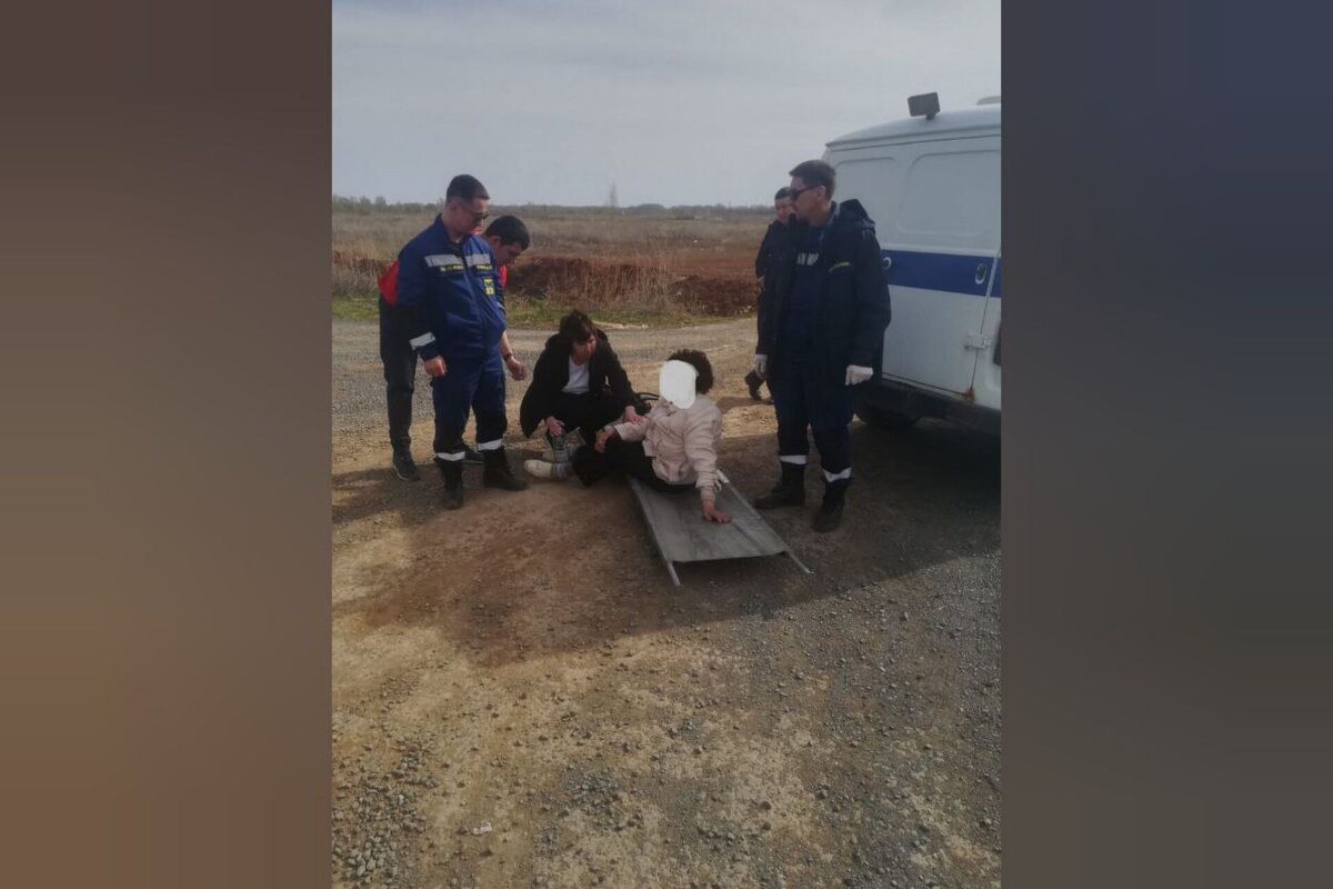    В Оренбурге упавшей в овраг пожилой женщине потребовалась помощь спасателей и волонтеров Андрей Севостьянов