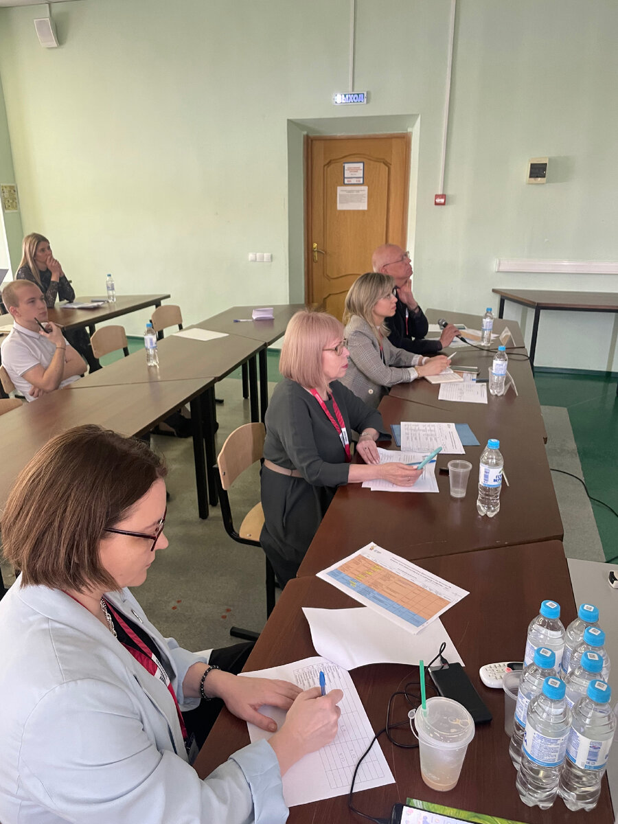 Члены жюри за работой