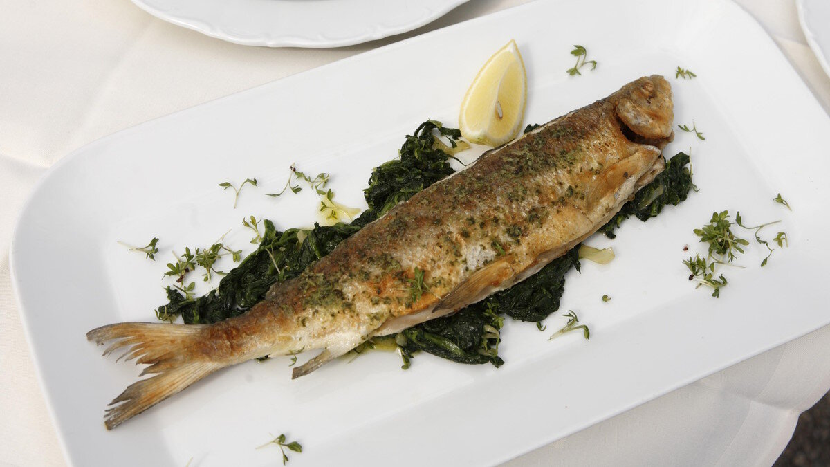    Запеченая рыба со шпинатом