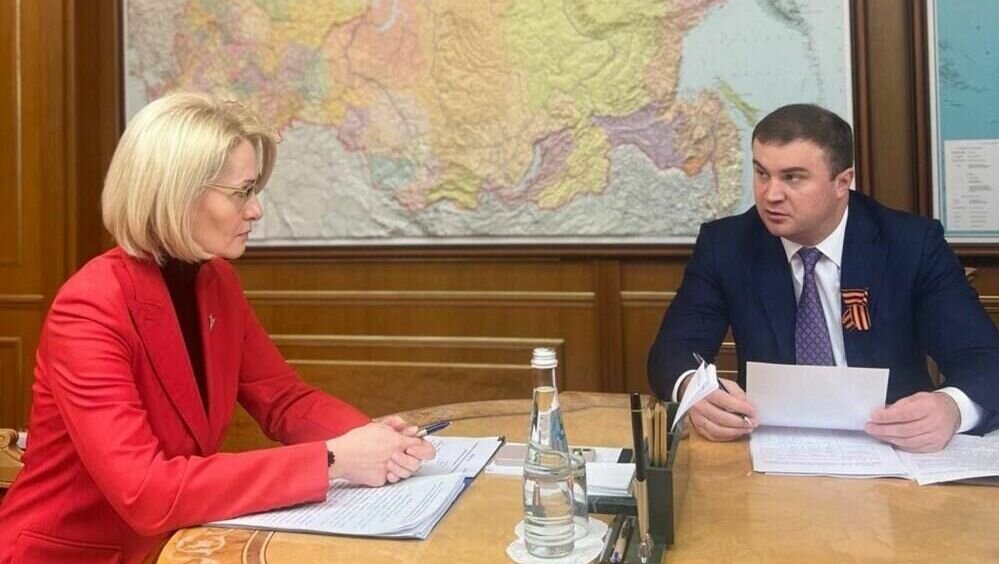     Врио губернатора также обсудил с куратором сибирских регионов развитие нацпроекта «Экология».