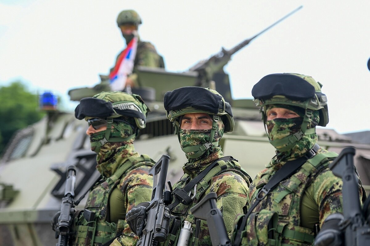    Экипированы, укомплектованы, служим!