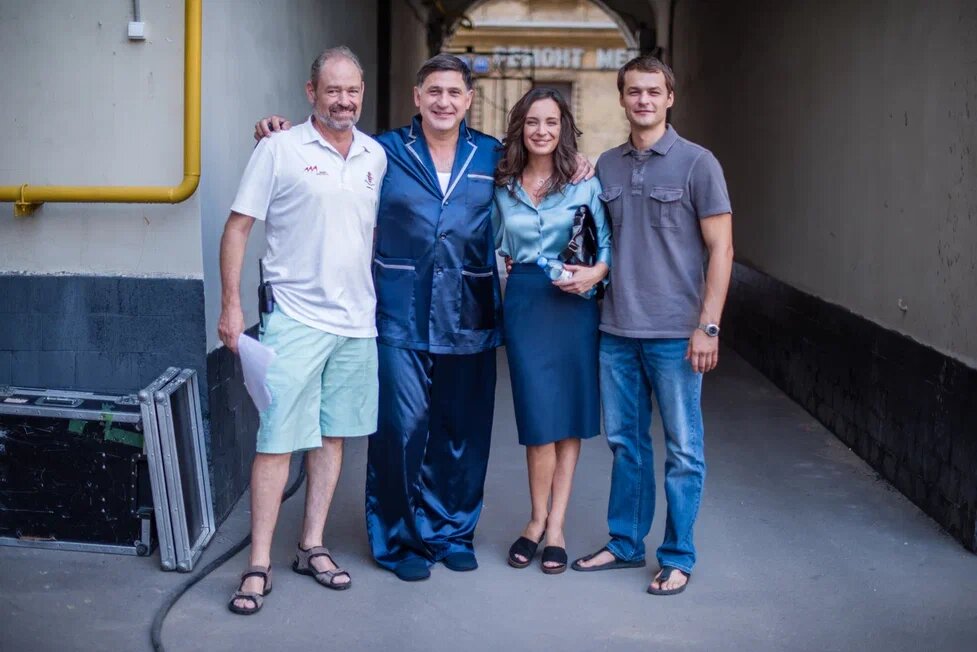 Энтони Уоллер, Сергей Пускепалис, Анна Попова и Михаил Гаврилов-Третьяков