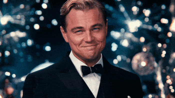 Леонардо ди Каприо в роли Джея Гэтсби из к/ф «Великий Гэтсби»