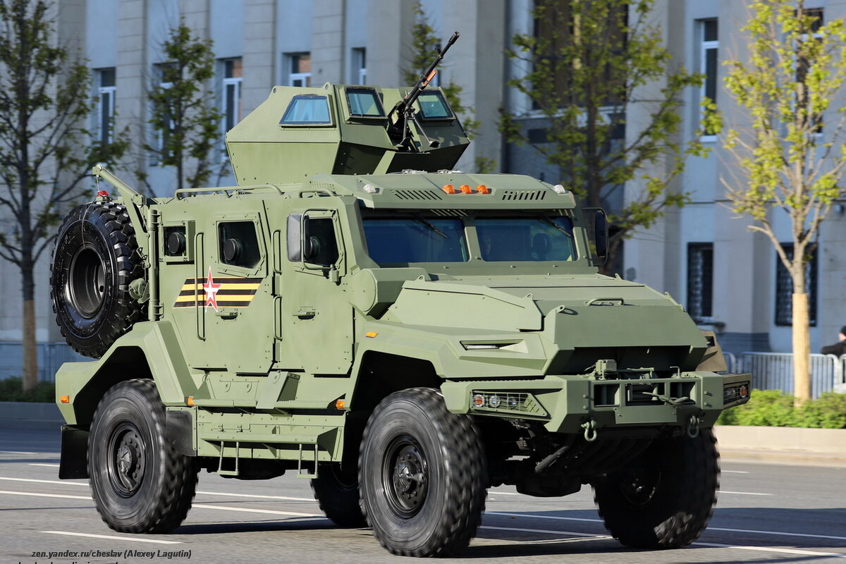 Бронеавтомобиль амн-590951 “впк-урал”. Впк-590951 впк-урал. Впк-590951 впк-урал. Амн-590951 «впк-урал». К-53949 тайфун 4х4.