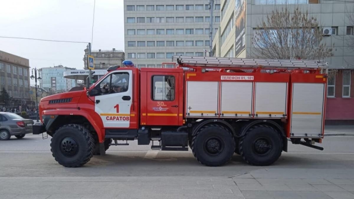    Под Саратовом загорелась «Газель» с пассажирами у поворота на Девичьи ГоркиНовости Саратова и области – Сетевое издание «Репортер64»