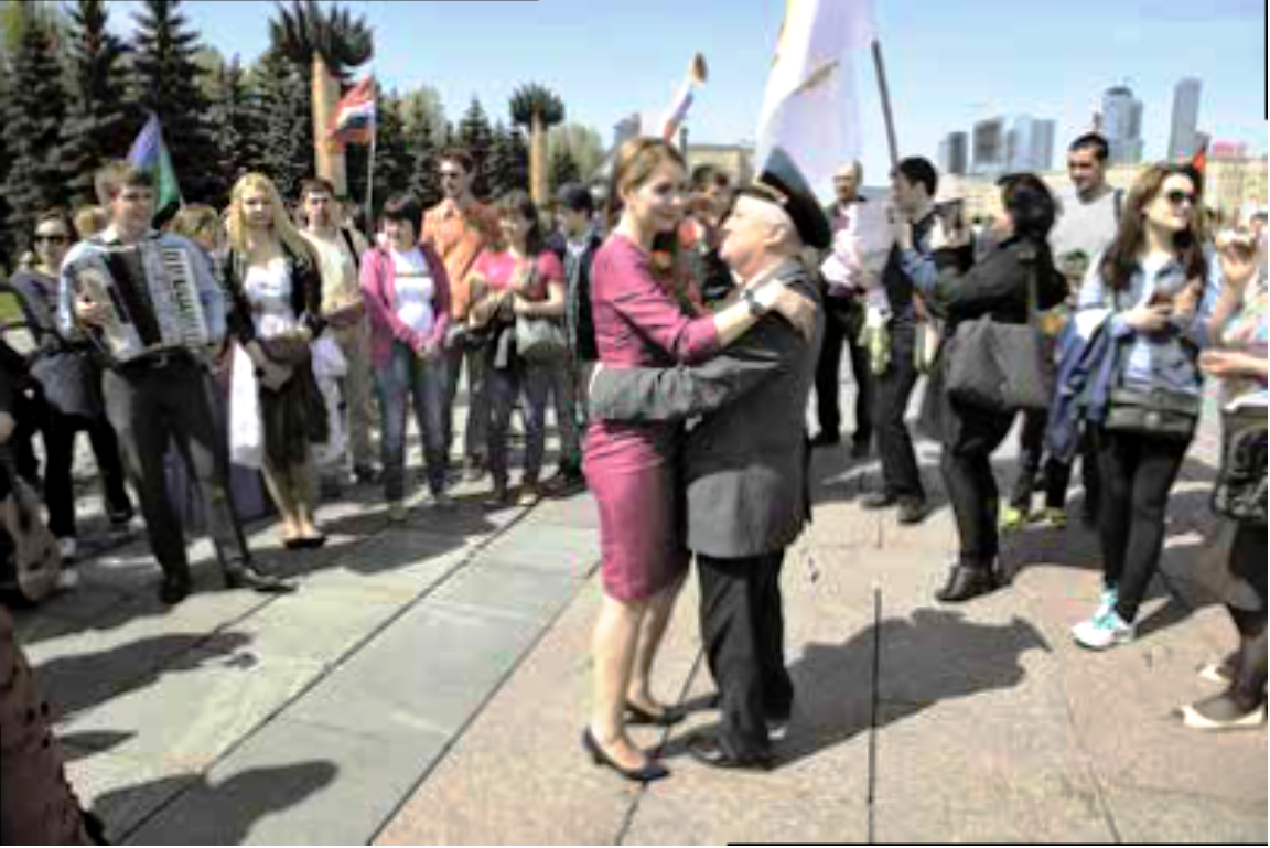 9 мая - День Победы на улицах Москвы