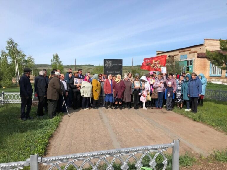    Возложение цветов, концерты, полевая кухня: В Оренбуржье отметили День Победы Кристина Просвиркина