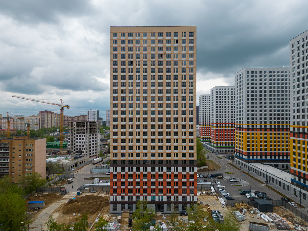 Пик жулебино. Пик Жулебино парк. Жулебино парк 9 корпус. П3 Жулебино. Таксопарк в Жулебино.