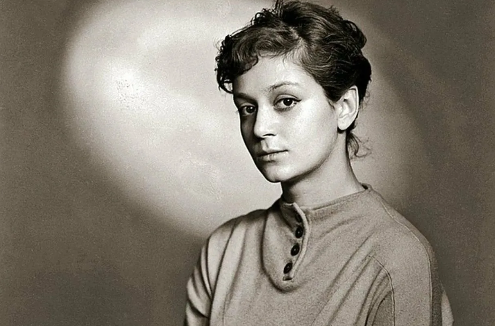 Лиза Райкина гимнастка