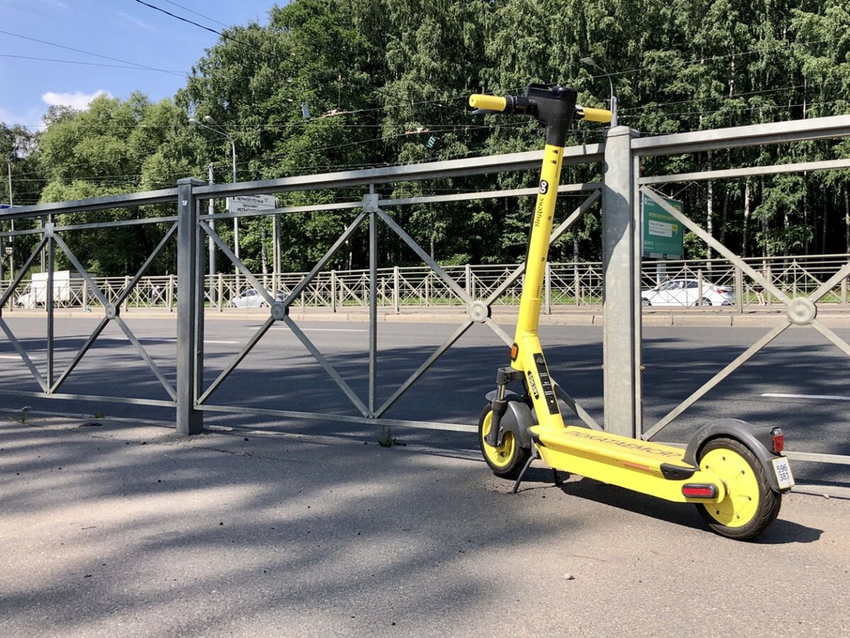 Самокатчик сбил пенсионерку в мае 2021 года.  Фото: Фото: ФедералПресс / Елена Майорова