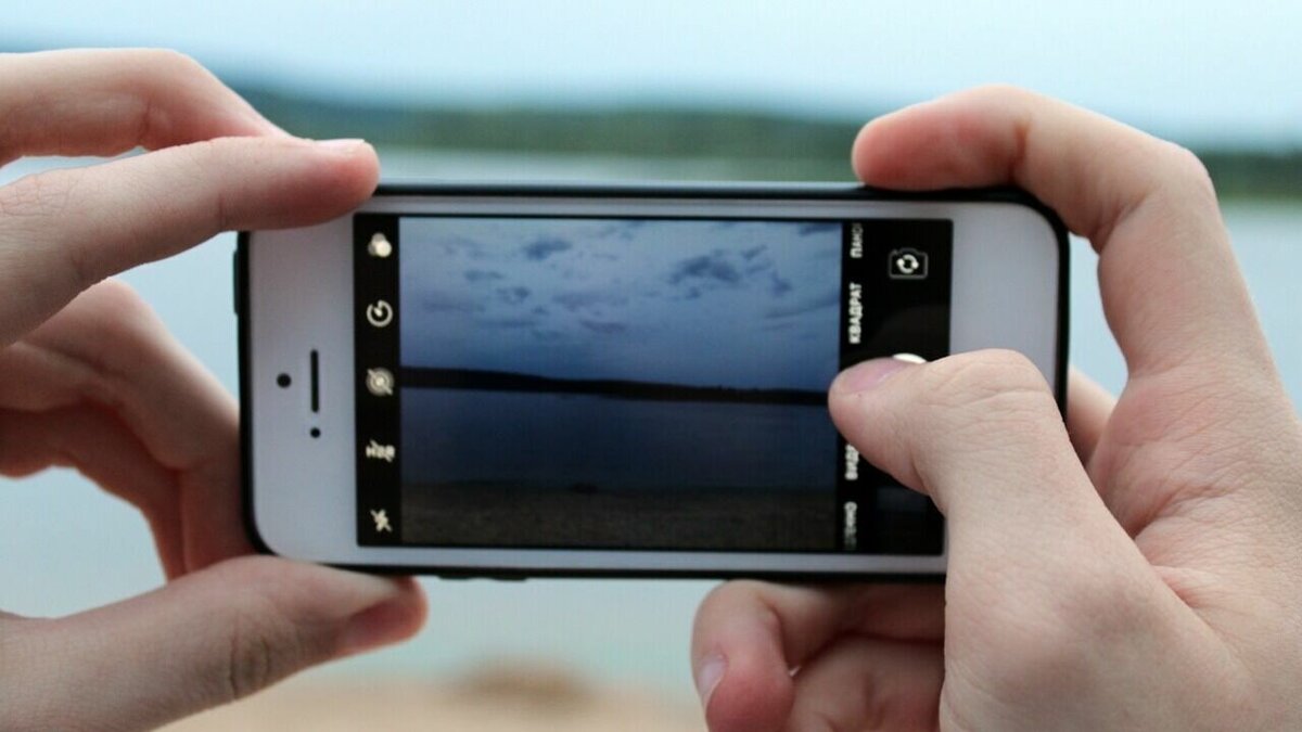     В Татарстане местные жители обнаружили на реке Вятка маленький смерч. Соответствующие публикации появились в ряде Telegram-каналов.