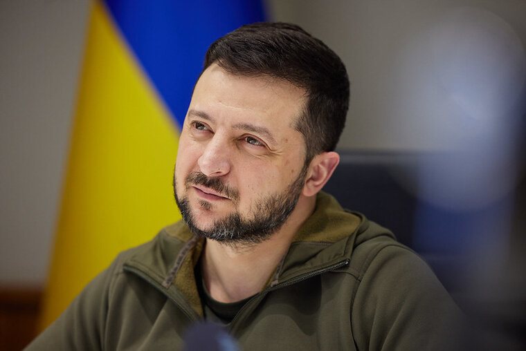    Владимир Зеленский подписал принятый парламентом документ, сообщил Железняк