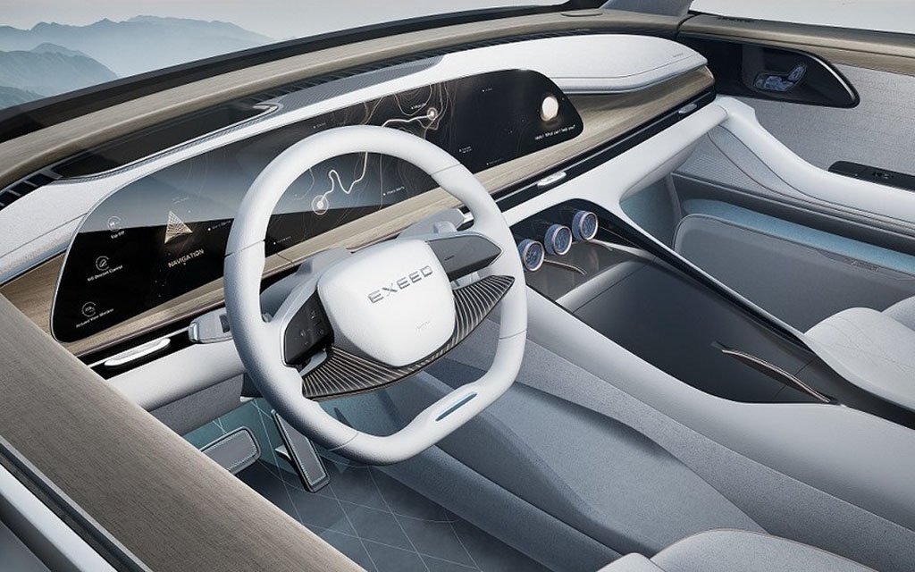     Автомобиль оснащён самой современной электроникой - включая системы безопасности