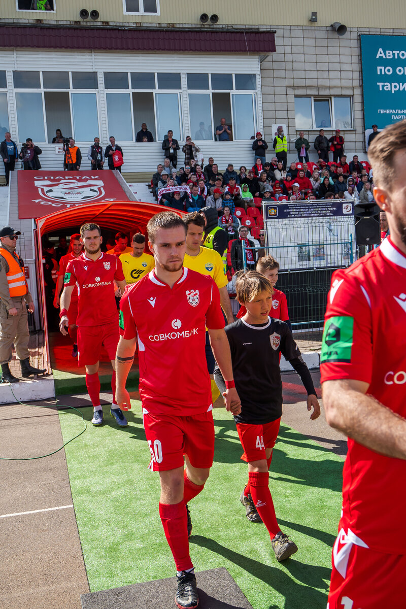 #50 Докучаев Артем выходит на поле в основном составе